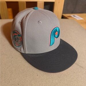 Gray Phillies New Era Hat